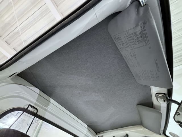 1999 Daihatsu Hijet JDM car for sale — photo 13 of 25