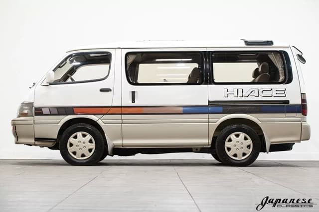 1995 Toyota HiAce JDM car for sale — photo 4 of 25