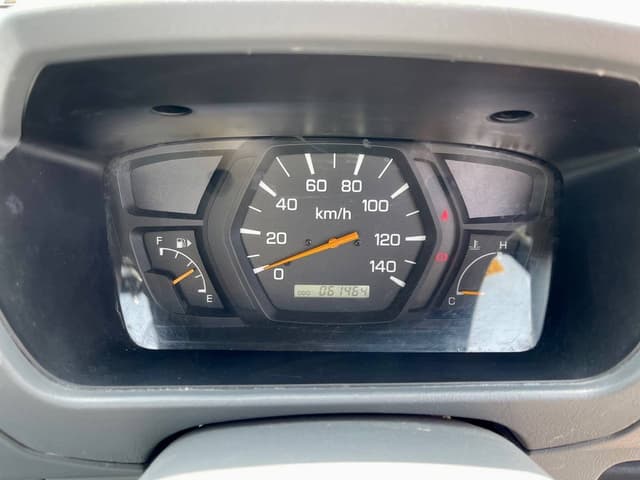 2000 Mitsubishi Minicab JDM car for sale — photo 18 of 25