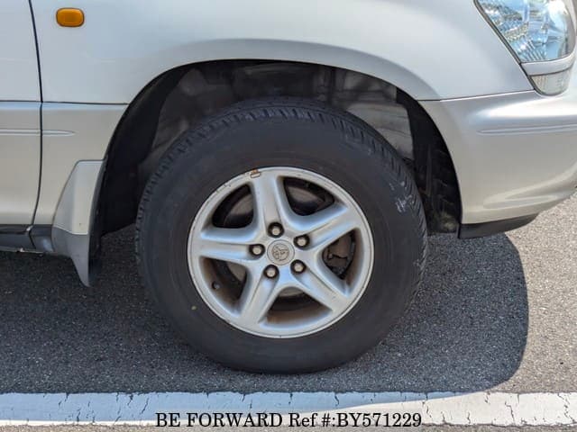 2001 Toyota Harrier JDM car for sale — photo 12 of 25