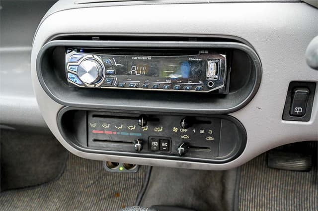 1993 Mazda Carol JDM car for sale — photo 18 of 22
