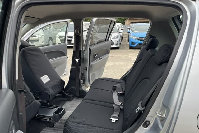 2009 Toyota JDM car for sale — photo 18 of 25