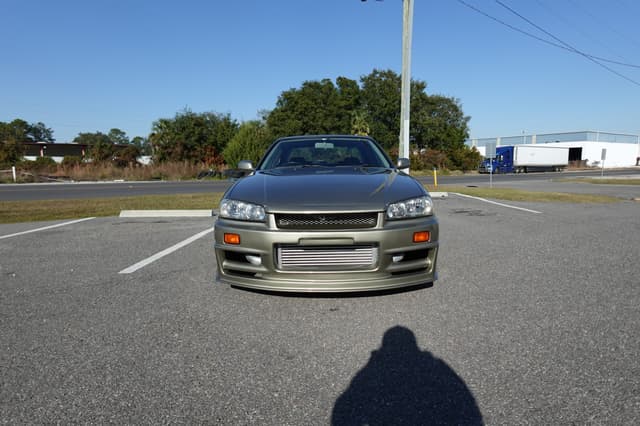 1998 Nissan Skyline JDM car for sale — photo 12 of 18