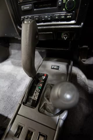 1994 Toyota Hilux Surf JDM car for sale — photo 10 of 25