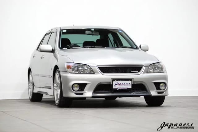 1999 Toyota Altezza JDM car for sale — photo 3 of 25