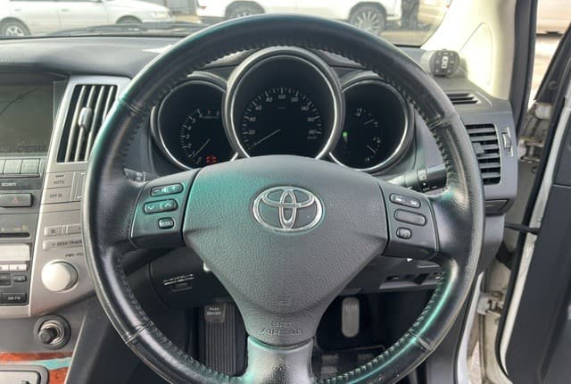 2009 Toyota Harrier JDM car for sale — photo 6 of 25