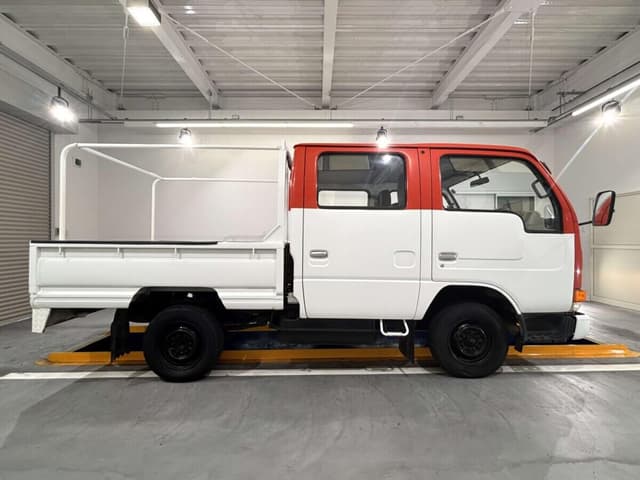 1994 Nissan Atlas JDM car for sale — photo 3 of 25