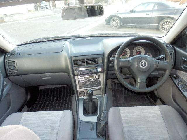 2000 Nissan Skyline JDM car for sale — photo 4 of 20