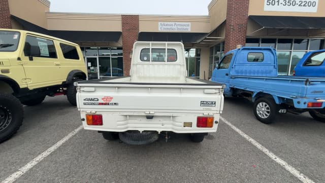 2001 Daihatsu Hijet JDM car for sale — photo 4 of 7