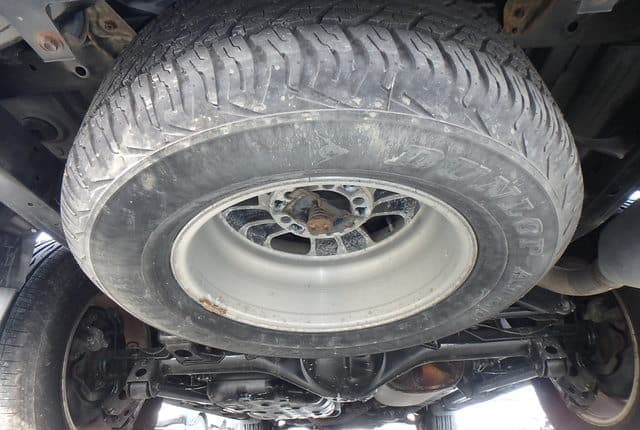2007 Toyota Hilux Surf JDM car for sale — photo 29 of 56