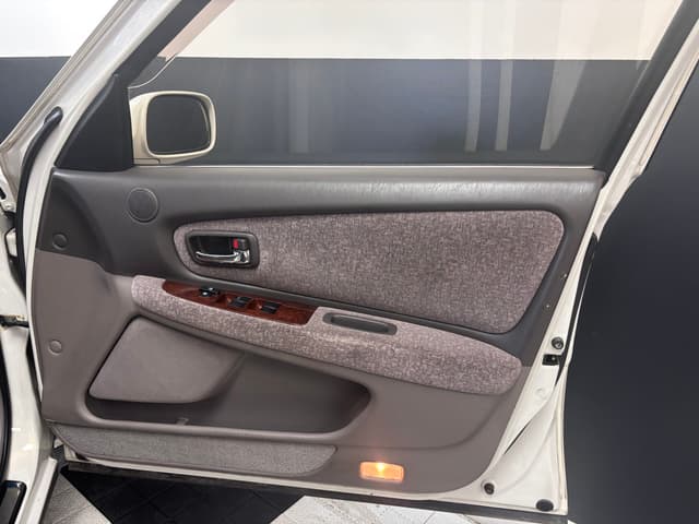 2000 Toyota Cresta JDM car for sale — photo 18 of 25