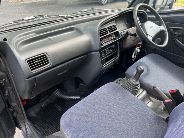 1994 Suzuki Every JDM car for sale — photo 16 of 19