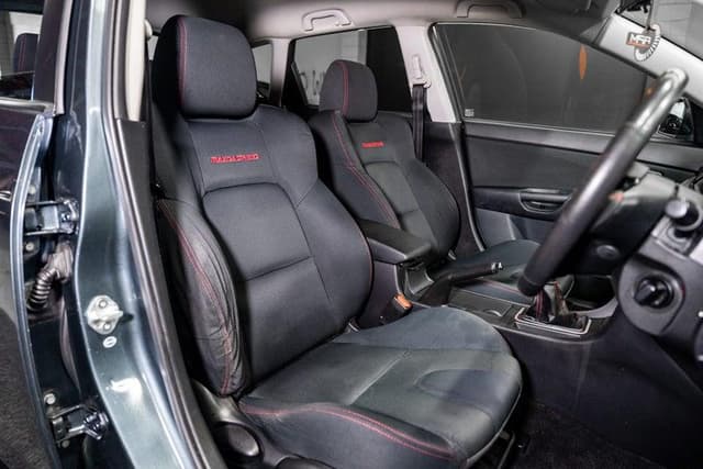 2009 Mazda Axela JDM car for sale — photo 16 of 20