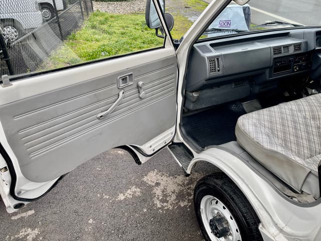 1994 Mazda Bongo JDM car for sale — photo 24 of 25