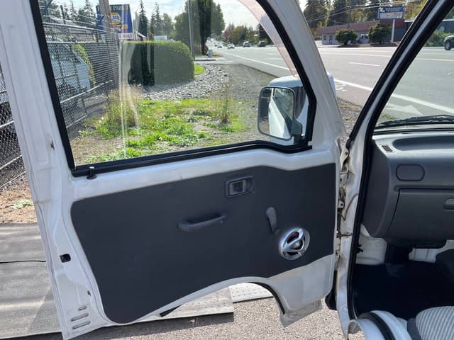 1997 Daihatsu Hijet JDM car for sale — photo 22 of 25