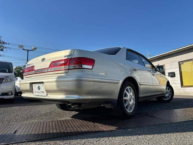 1999 Toyota Mark II JDM car for sale — photo 14 of 20