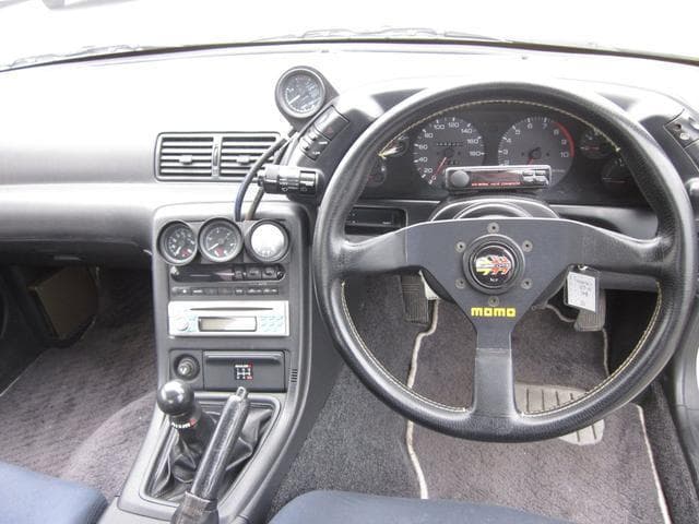 1995 Nissan Skyline JDM car for sale — photo 16 of 25