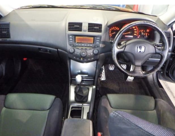 2004 Honda Accord JDM car for sale — photo 5 of 9