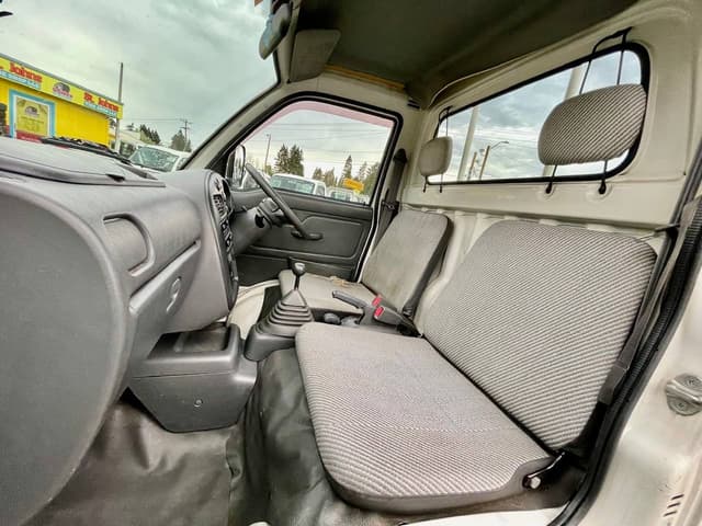 1998 Daihatsu Hijet JDM car for sale — photo 25 of 25