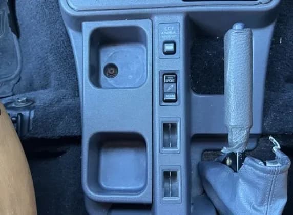 1990 Toyota Land Cruiser Prado JDM car for sale — photo 15 of 17