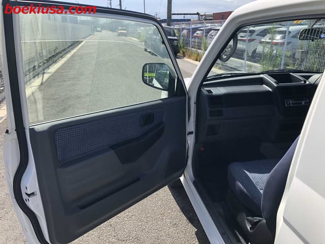 2001 Mitsubishi Pajero JDM car for sale — photo 5 of 19