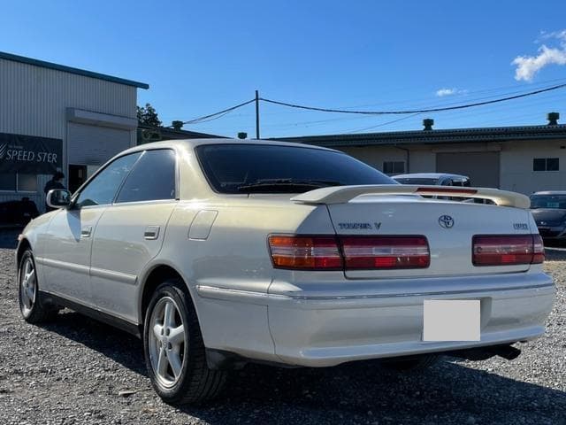 1998 Toyota Mark II JDM car for sale — photo 9 of 25