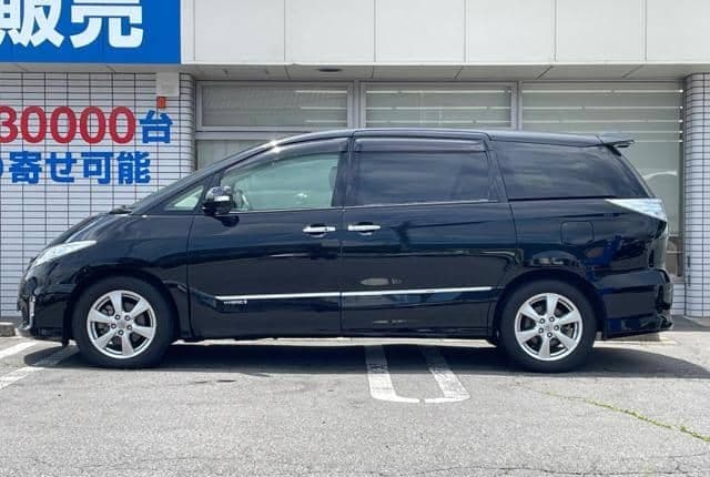 2009 Toyota Estima JDM car for sale — photo 5 of 25
