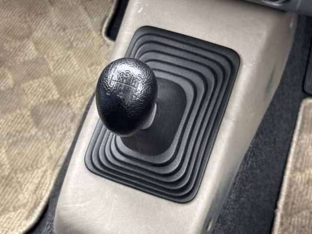 1999 Mitsubishi Pajero Mini JDM car for sale — photo 15 of 25
