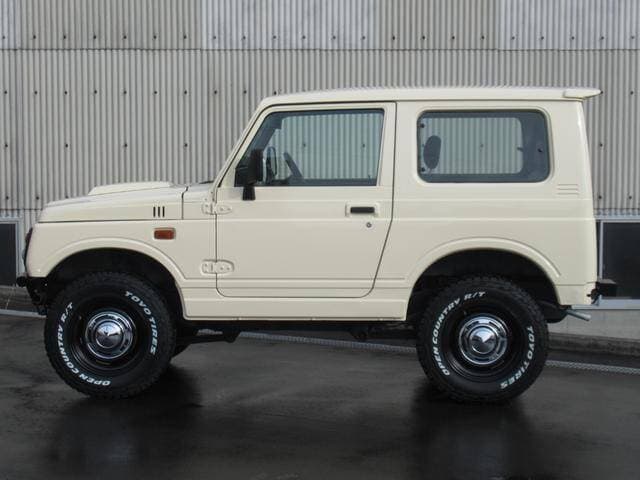 1997 Suzuki Jimny JDM car for sale — photo 3 of 20