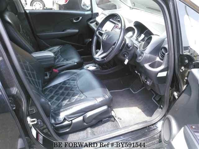 2008 Honda Fit JDM car for sale — photo 3 of 8