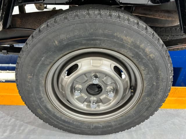 1997 Mitsubishi Minicab JDM car for sale — photo 15 of 23