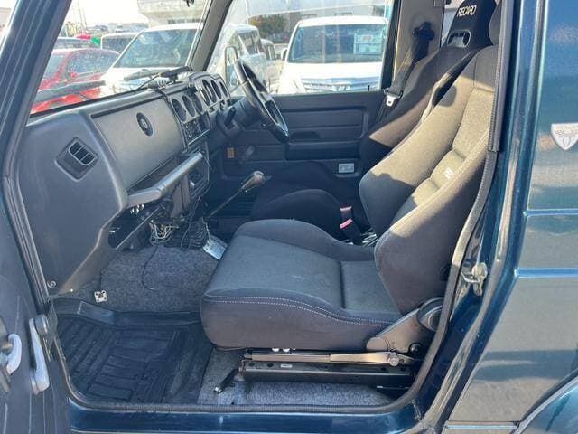 1996 Suzuki Jimny JDM car for sale — photo 13 of 20