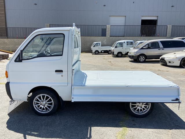 1997 Suzuki Carry JDM car for sale — photo 23 of 25