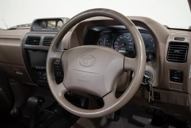 2000 Toyota Land Cruiser Prado JDM car for sale — photo 13 of 25