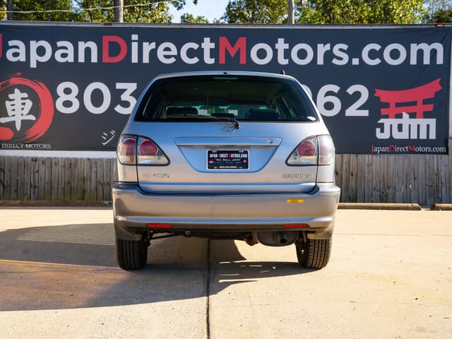 2001 Toyota Harrier JDM car for sale — photo 8 of 18