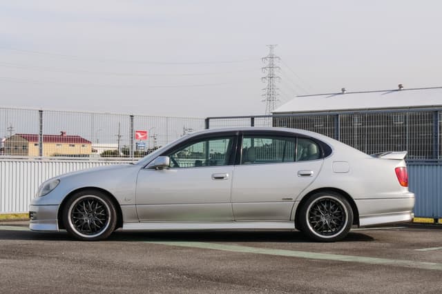 1999 Toyota Aristo JDM car for sale — photo 4 of 25