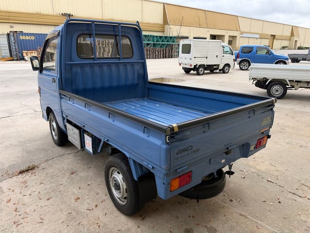 1994 Daihatsu Hijet JDM car for sale — photo 6 of 18