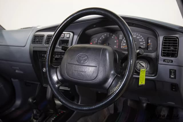 1996 Toyota Hilux Surf JDM car for sale — photo 12 of 25