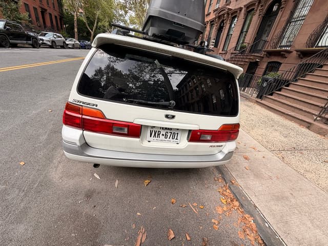 1997 Nissan Stagea JDM car for sale — photo 4 of 19