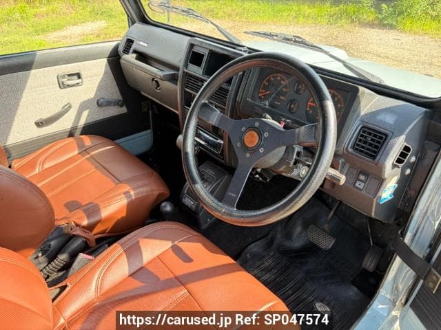 1993 Suzuki Jimny JDM car for sale — photo 3 of 3