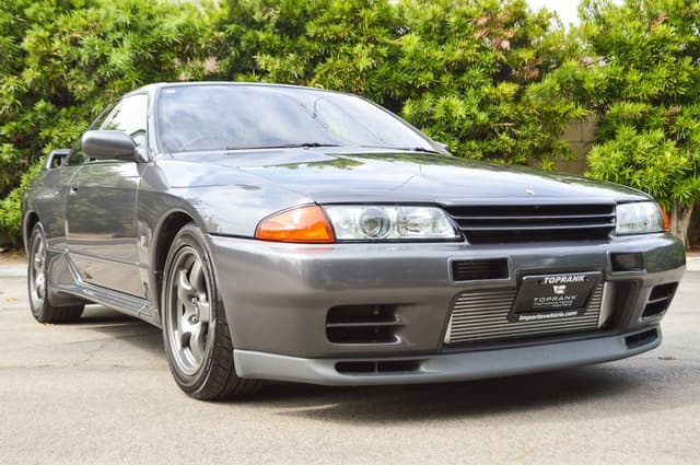 1989 Nissan Skyline JDM car for sale — photo 12 of 25