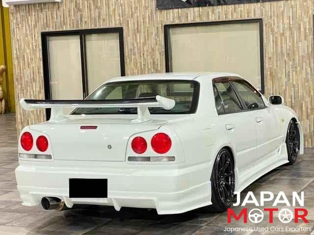 1998 Nissan Skyline JDM car for sale — photo 3 of 11