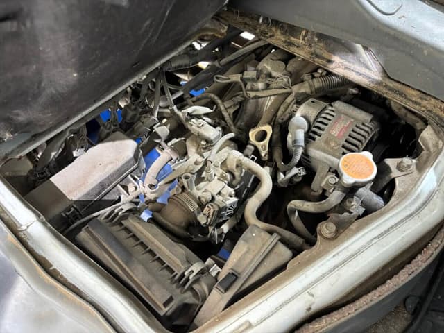 2005 Mitsubishi Minicab JDM car for sale — photo 6 of 25