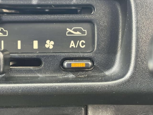1997 Suzuki Carry JDM car for sale — photo 12 of 25