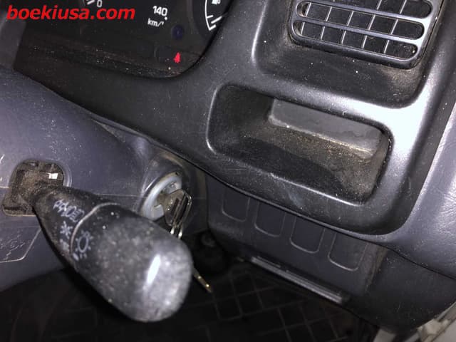 2000 Daihatsu Hijet JDM car for sale — photo 16 of 22