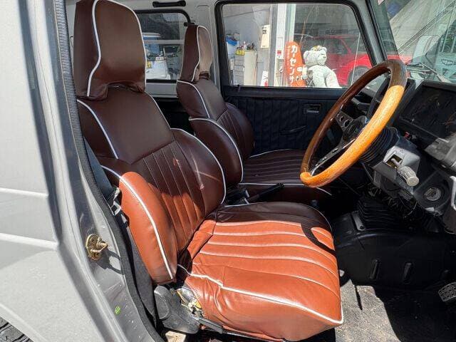 1990 Suzuki Jimny JDM car for sale — photo 6 of 12