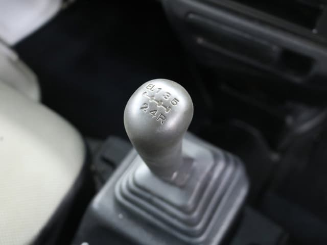 1996 Suzuki Carry JDM car for sale — photo 12 of 25