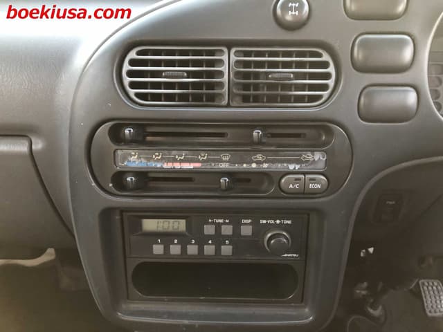 1996 Daihatsu Hijet JDM car for sale — photo 16 of 20