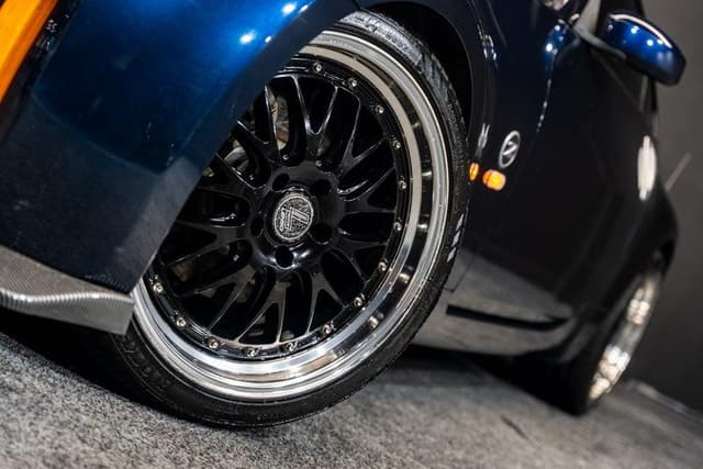2007 Nissan Fairlady Z JDM car for sale — photo 4 of 17