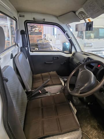 2009 Daihatsu Hijet JDM car for sale — photo 3 of 7